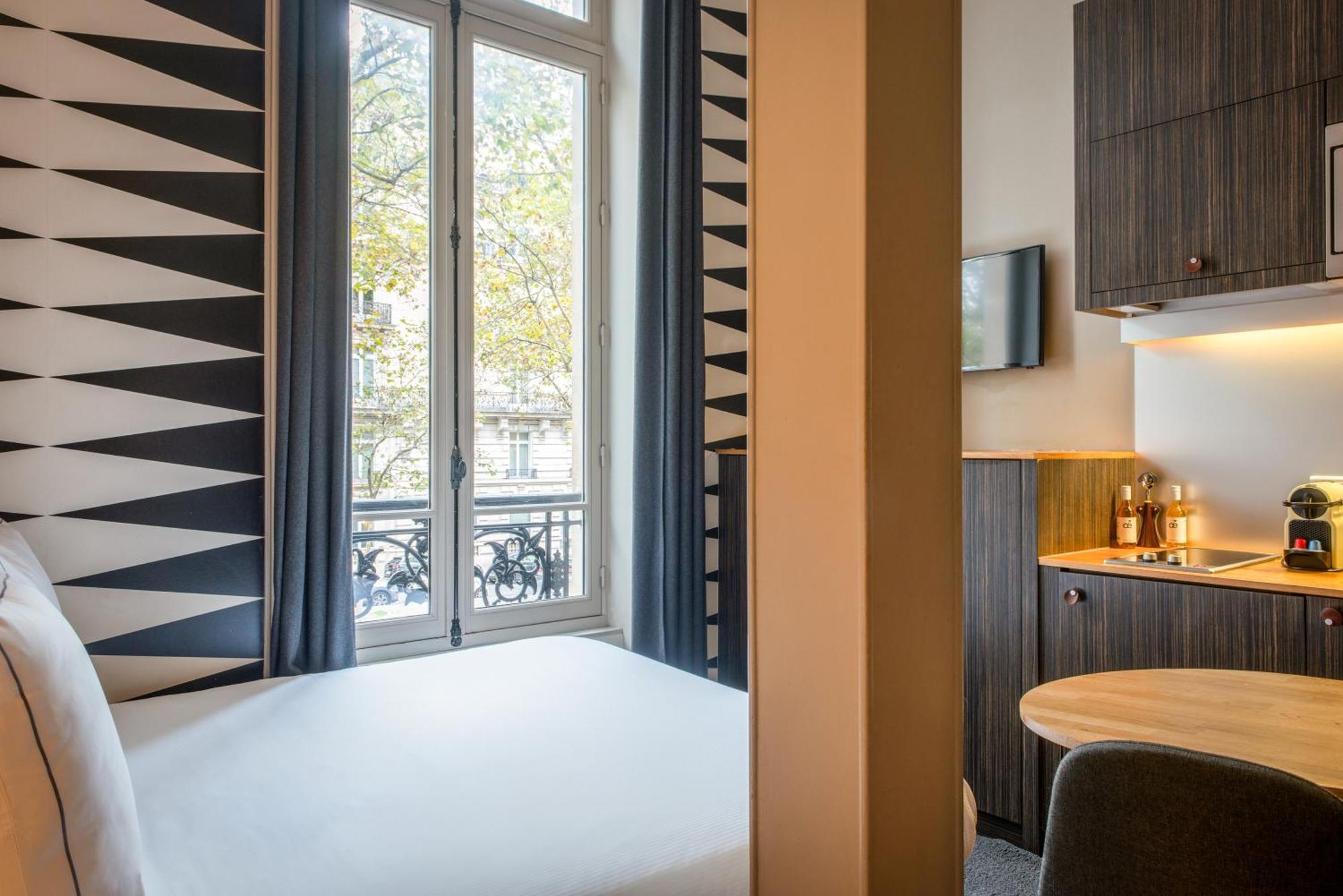 Hotel Helzear Champs-Elysees Paryż Zewnętrze zdjęcie