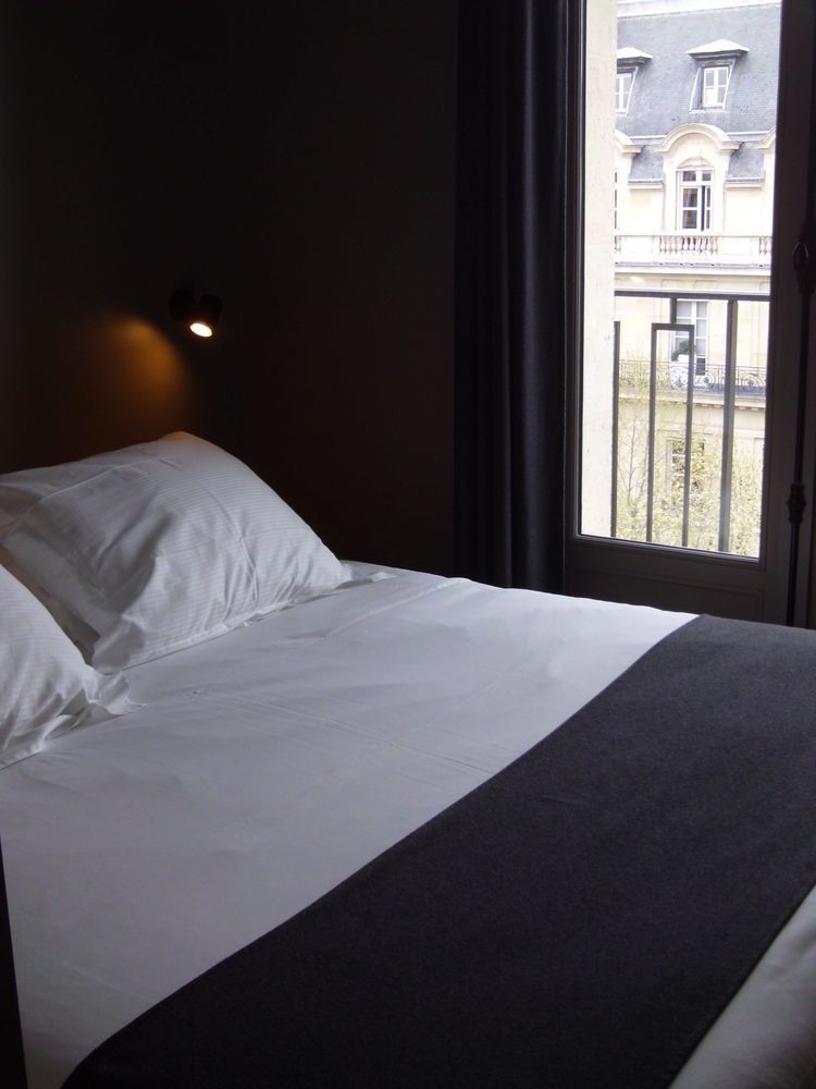 Hotel Helzear Champs-Elysees Paryż Zewnętrze zdjęcie
